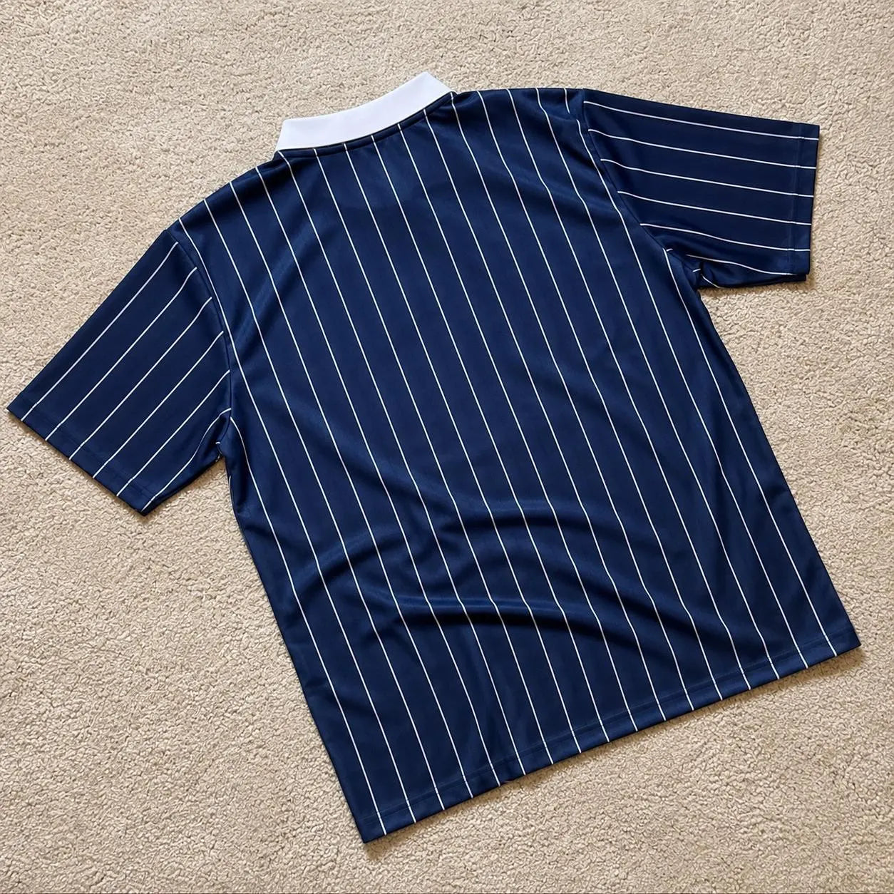Maillot France rétro 1998 bleu marine à rayures – Écusson FFF